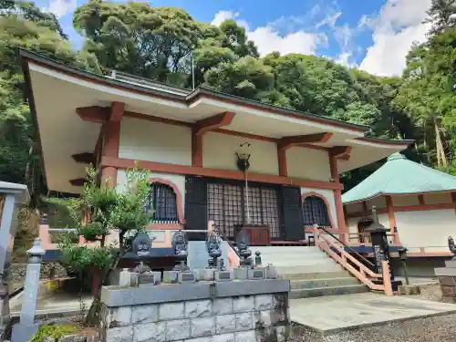 普光寺の本殿・本堂