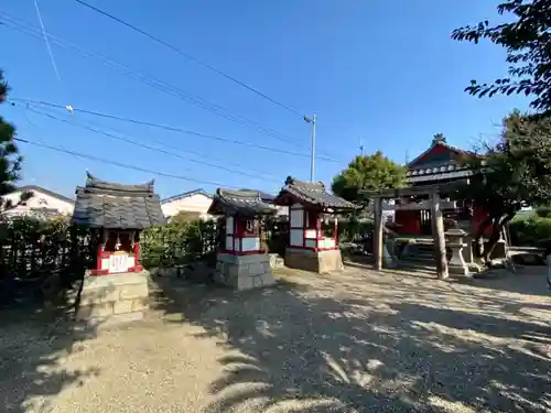 春日神社の末社