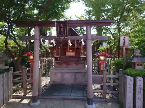 車折神社の末社・摂社