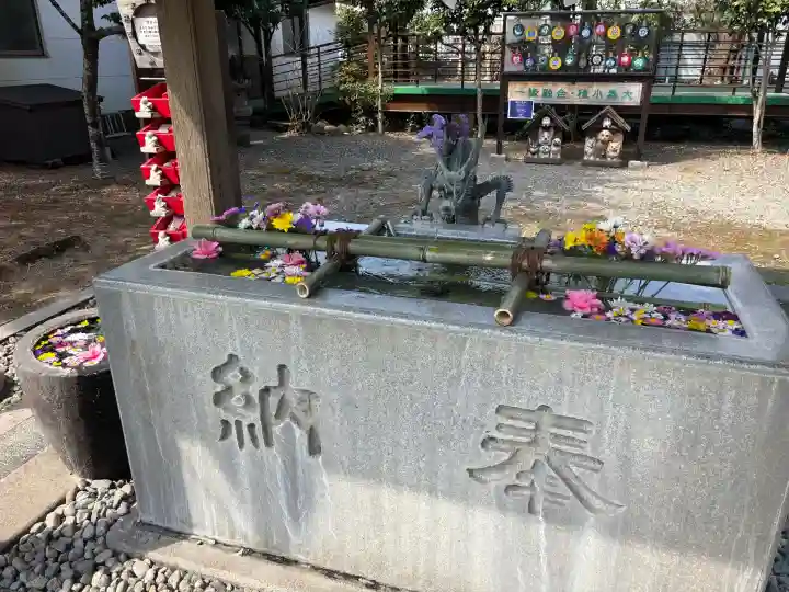 今市報徳二宮神社の{uncategorized: "未分類", other: "その他", undefined: "問題あり", building: "その他建物", grave: "お墓", sacred_gate: "鳥居", guardian: "狛犬", statue: "像", buddha: "仏像", history: "歴史", nature: "自然", garden: "庭園", animal: "動物", pagoda: "塔", temizu: "手水舎", mountain_gate: "山門・神門", sanctuary: "本殿・本堂", subordinate: "末社・摂社", art: "芸術", scenery: "景色", jizo: "地蔵", ema: "絵馬", goshuin: "御朱印", omikuji: "おみくじ", items: "授与品その他", amulet: "お守り", goshuincho: "御朱印帳", eats: "食事", festival: "お祭り", votive_dance: "神楽", shichigosan: "七五三参", wedding: "結婚式", experience: "体験その他", initially: "初詣", around: "周辺", anti_infection: "感染症対策"}