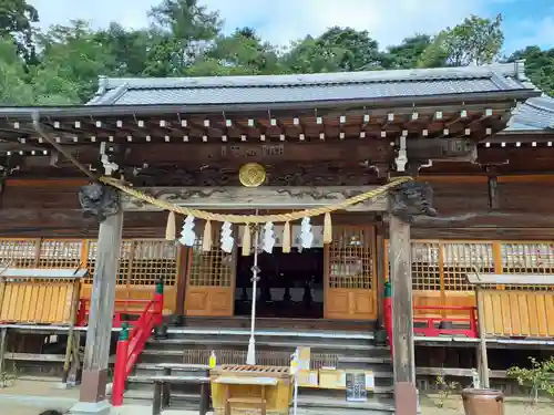 榊山稲荷神社の本殿