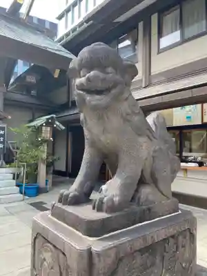 芝大神宮の狛犬