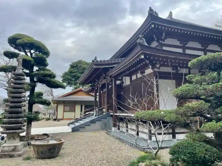 薬王寺の{uncategorized: "未分類", other: "その他", undefined: "問題あり", building: "その他建物", grave: "お墓", sacred_gate: "鳥居", guardian: "狛犬", statue: "像", buddha: "仏像", history: "歴史", nature: "自然", garden: "庭園", animal: "動物", pagoda: "塔", temizu: "手水舎", mountain_gate: "山門・神門", sanctuary: "本殿・本堂", subordinate: "末社・摂社", art: "芸術", scenery: "景色", jizo: "地蔵", ema: "絵馬", goshuin: "御朱印", omikuji: "おみくじ", items: "授与品その他", amulet: "お守り", goshuincho: "御朱印帳", eats: "食事", festival: "お祭り", votive_dance: "神楽", shichigosan: "七五三参", wedding: "結婚式", experience: "体験その他", initially: "初詣", around: "周辺", anti_infection: "感染症対策"}