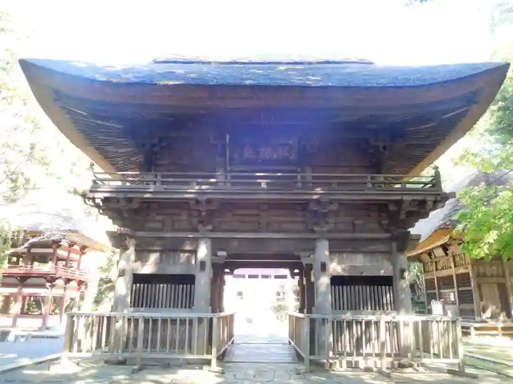 西明寺の山門・神門