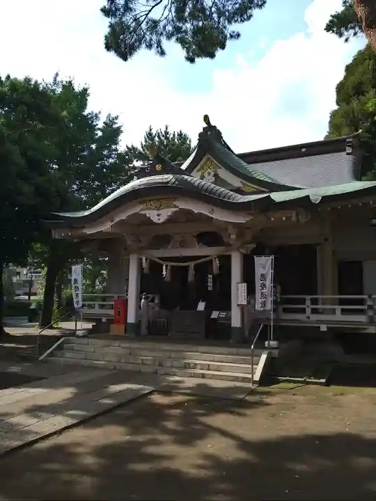 天沼八幡神社の本殿・本堂