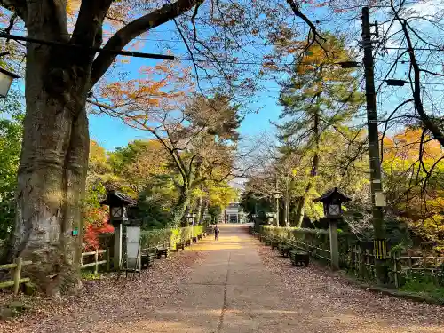 射水神社の景色
