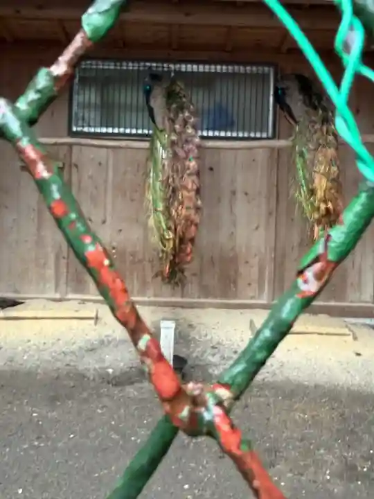 岩槻久伊豆神社の{uncategorized: "未分類", other: "その他", undefined: "問題あり", building: "その他建物", grave: "お墓", sacred_gate: "鳥居", guardian: "狛犬", statue: "像", buddha: "仏像", history: "歴史", nature: "自然", garden: "庭園", animal: "動物", pagoda: "塔", temizu: "手水舎", mountain_gate: "山門・神門", sanctuary: "本殿・本堂", subordinate: "末社・摂社", art: "芸術", scenery: "景色", jizo: "地蔵", ema: "絵馬", goshuin: "御朱印", omikuji: "おみくじ", items: "授与品その他", amulet: "お守り", goshuincho: "御朱印帳", eats: "食事", festival: "お祭り", votive_dance: "神楽", shichigosan: "七五三参", wedding: "結婚式", experience: "体験その他", initially: "初詣", around: "周辺", anti_infection: "感染症対策"}