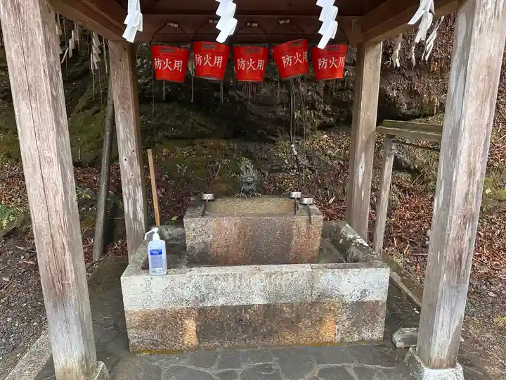 三柱神社(奈良県)