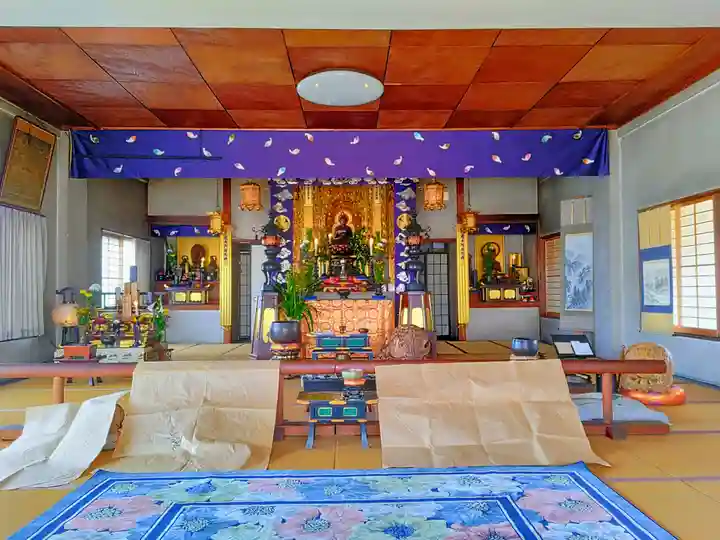 常照院の本殿・本堂