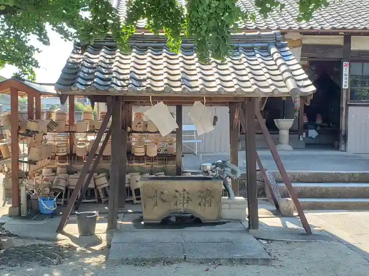 海蔵寺の手水舎