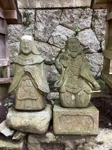 恵那神社の仏像