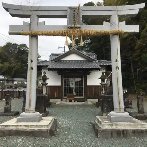  苦竹年禰神社の鳥居